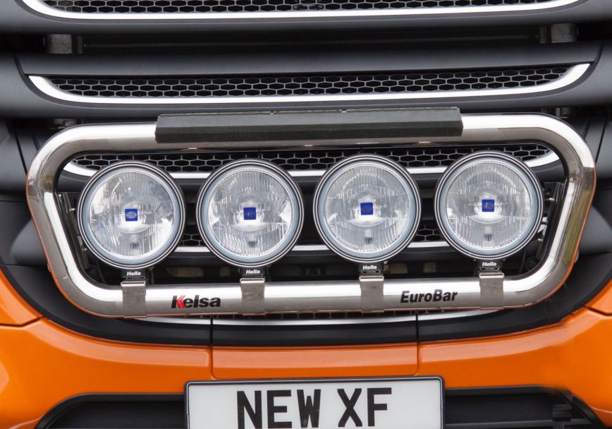 Přední nerezový rám Kelsa Eurobar pro  DAF XF106 Facelift Spacecab