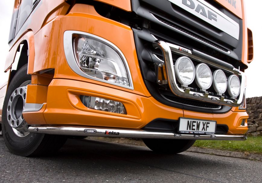 Nerezový rám po nárazník Kelsa LoBar pro  DAF XF106 Facelift Superspace