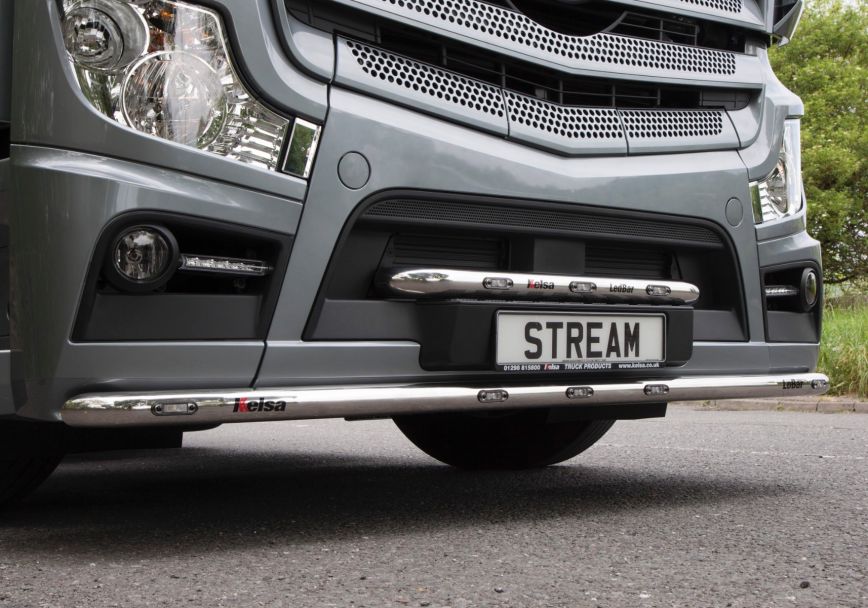 Přední nerezový rám/lišta Kelsa LedBar pro  Mercedes Actros 2012-on Streamspace 2.3m