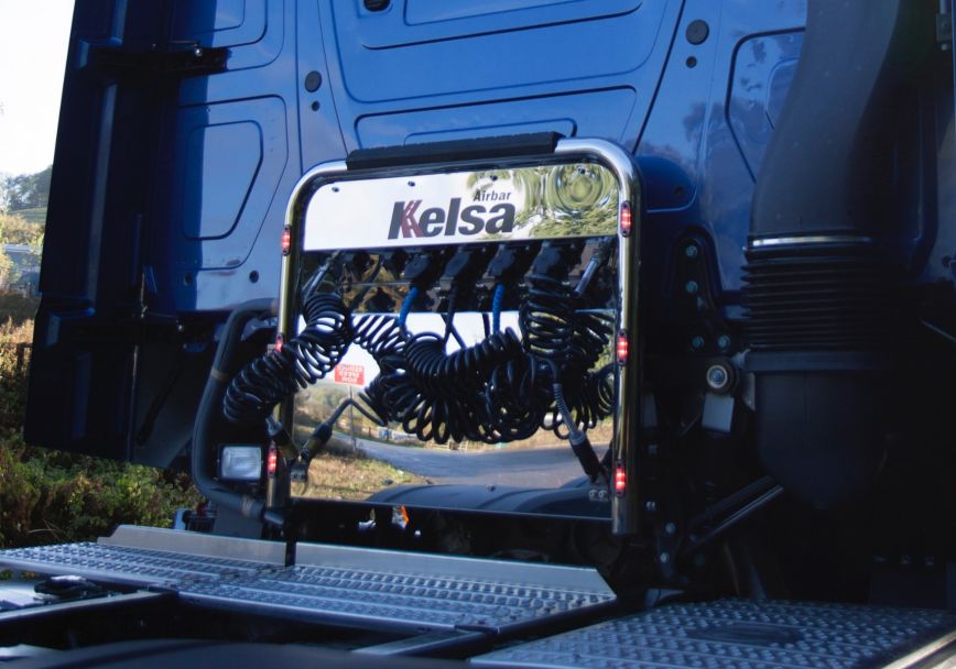 Nerezový rám Kelsa AirBar pro  Mercedes Actros 2012-on Bigspace