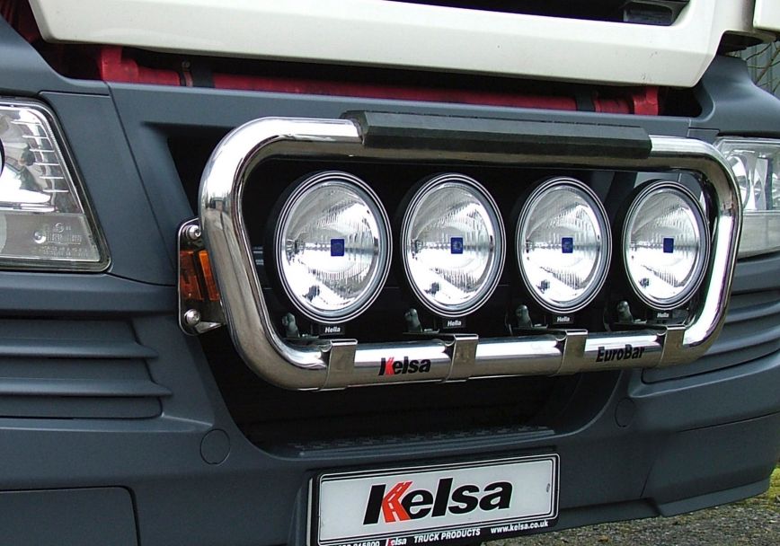Přední nerezový rám Kelsa EuroBar pro  Man TGX XXL